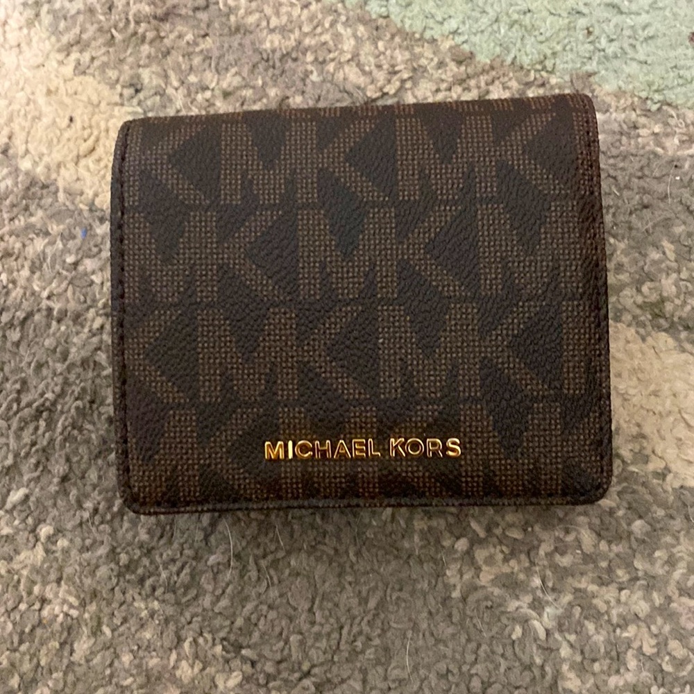 MK credit card wallet
